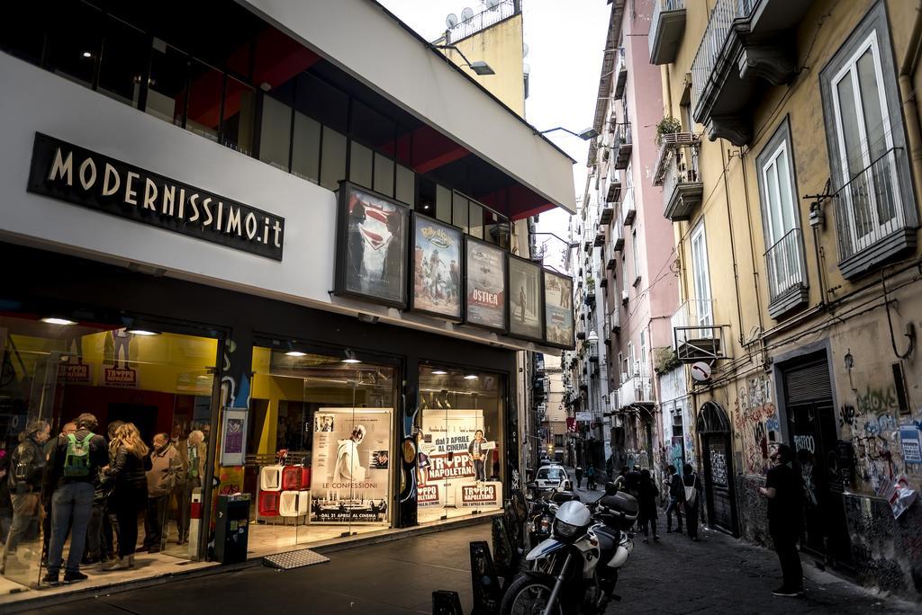 Le 4 Stagioni Napoli Centro Hotel Kültér fotó